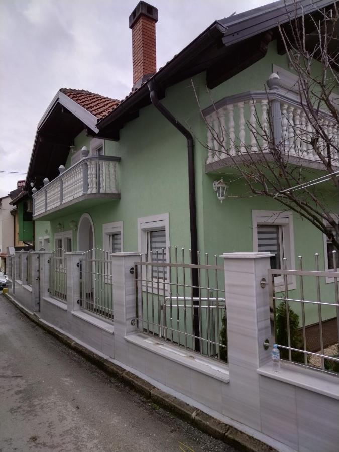Uspinjaca Appartement SJJ Buitenkant foto